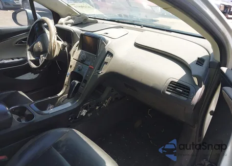 2013 Chevrolet Volt from USA, damaged, VIN 1G1RB6E45DU144537